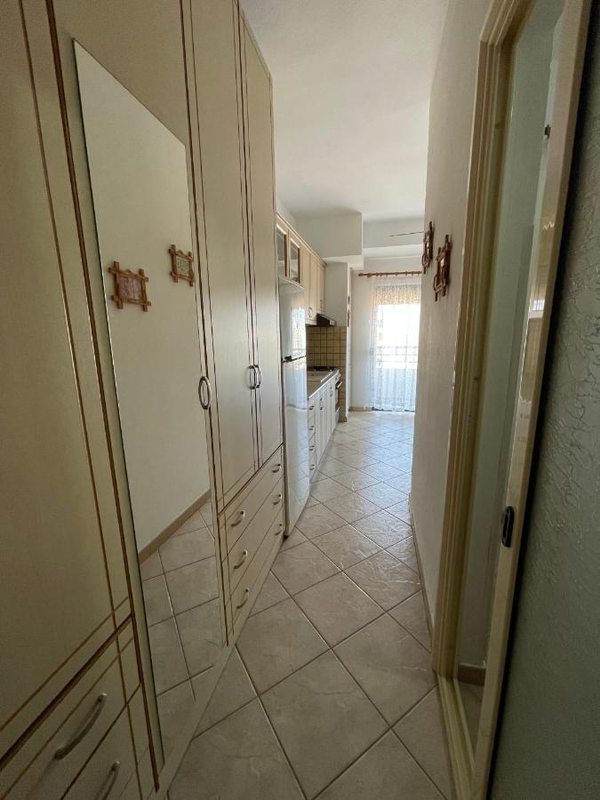 Sea View Apartment Влёра Экстерьер фото