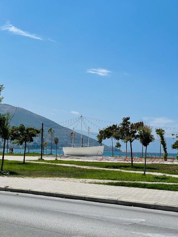 Sea View Apartment Влёра Экстерьер фото